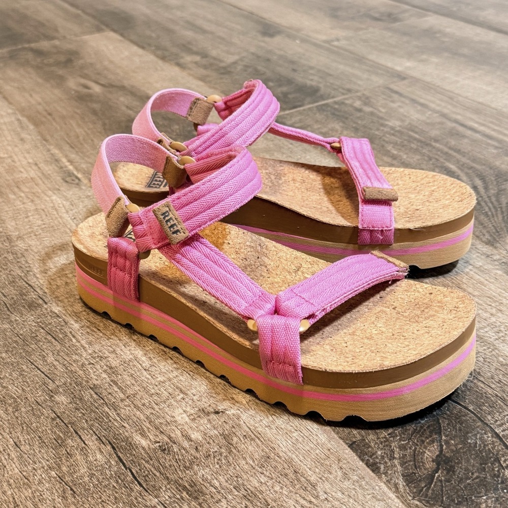 Reef Women's Cushion Rem Hi‎ Water Sandal, Malibu Pink,8